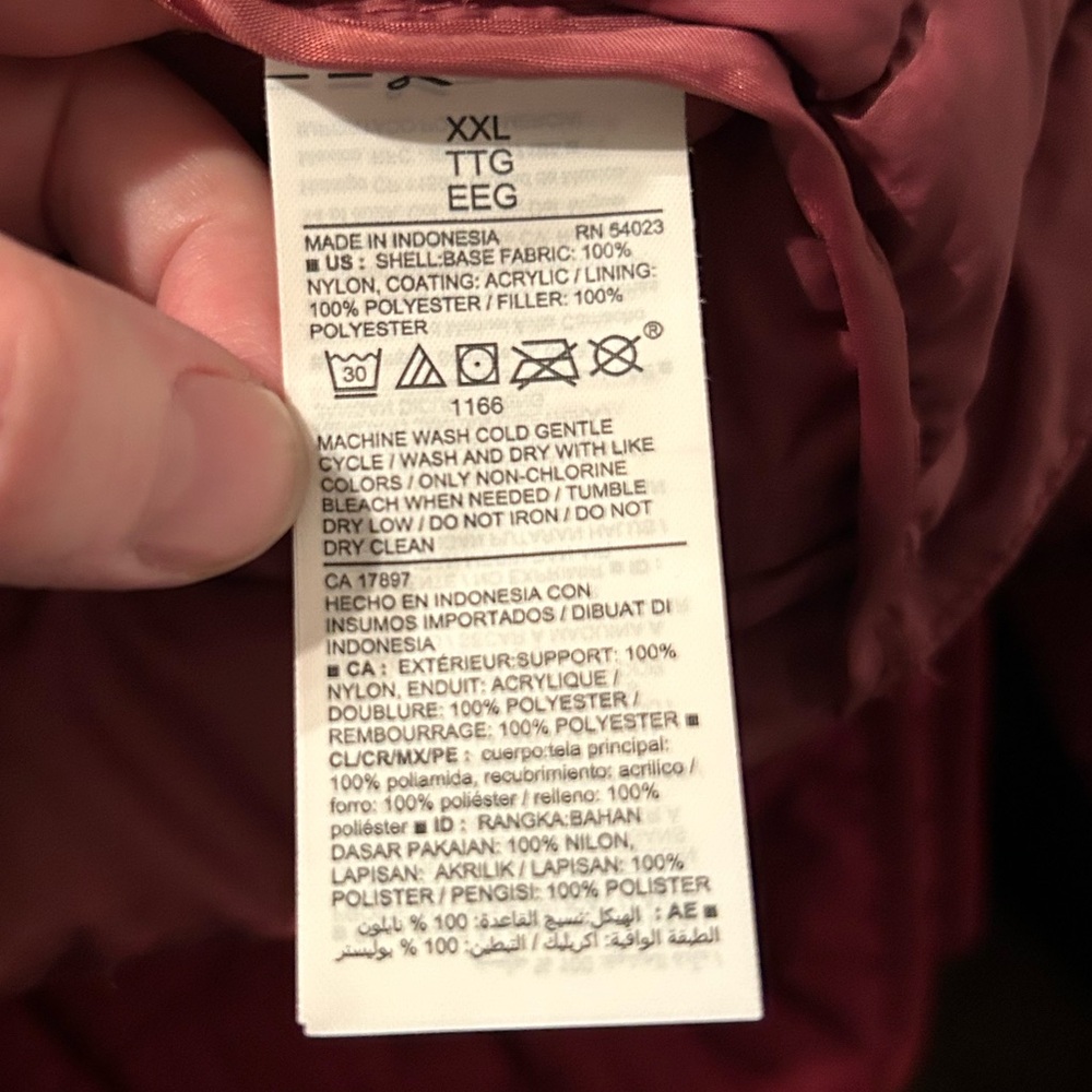 Old Navy Active Burgundy Hooded Puffer Jacket - Picture 7 of 7